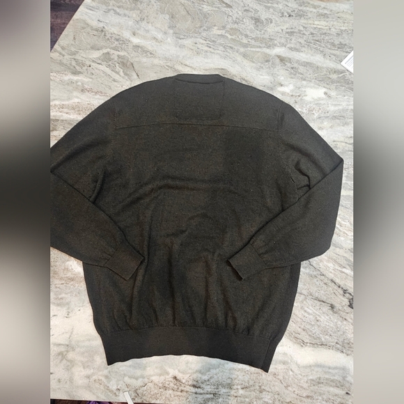 Cabela’s XL Merino Wool Blend V-Neck Sweater Dark Gray Pullover Outfitter Series - Picture 10 of 11